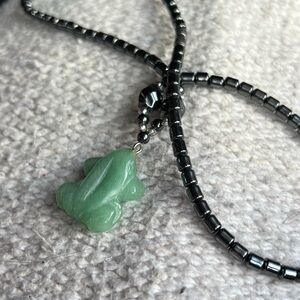 Black Hematite Bead Necklace w Frog Pendant
